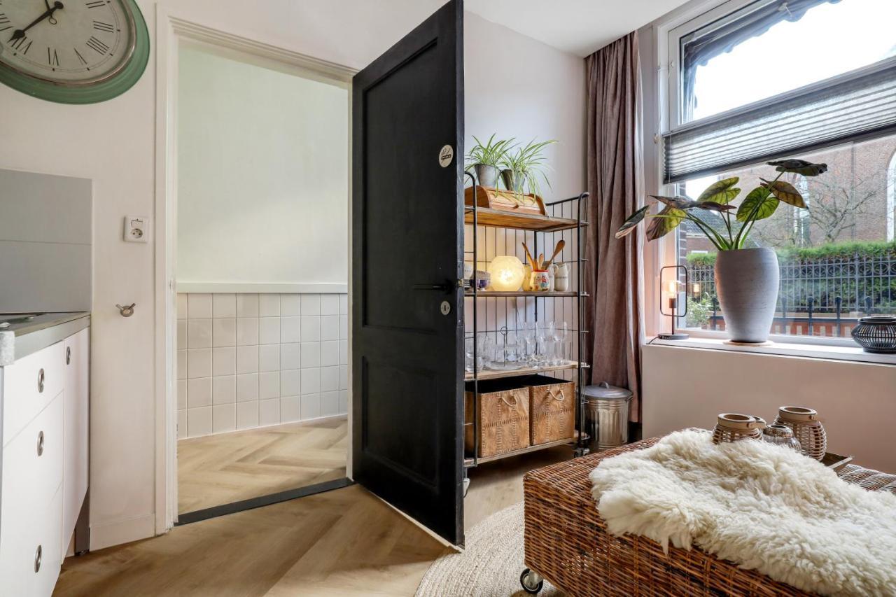 Knus Appartement In Sneek Exteriör bild