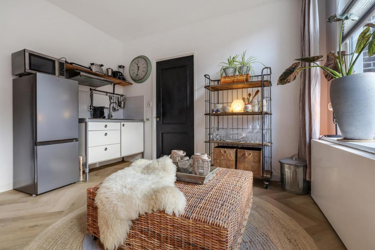 Knus Appartement In Sneek Exteriör bild